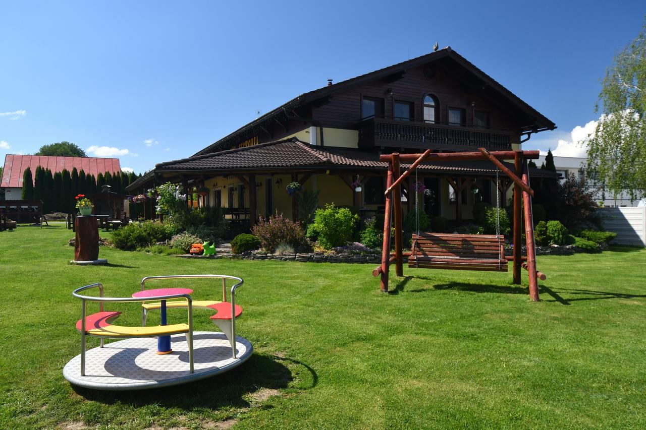 Villa Victoria Penzion Liptovský Ján 외부 사진
